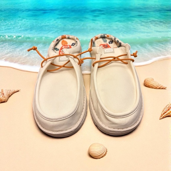 Hey Dude Wally Slip Luau. Beige Slip-On Loafers with Orange Accents. NWOT. - Picture 2 of 8